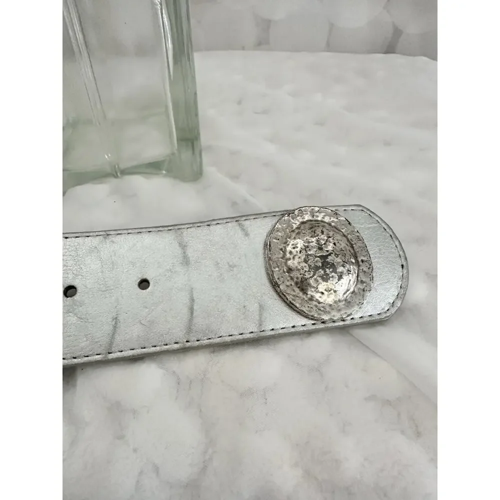 Chicos Silver Metallic White Fashion Belt Genuine Leather Medium Huge Buckle